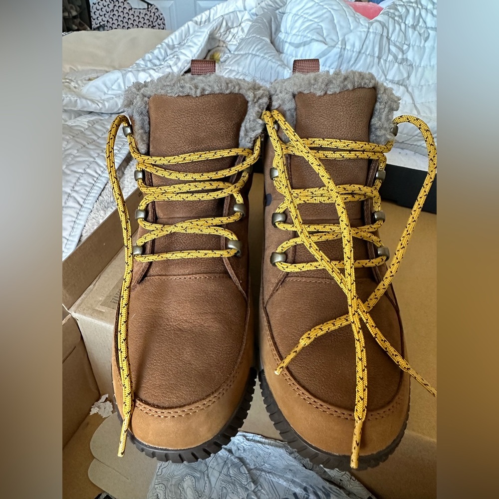 The north face sierra mid race waterproof boots